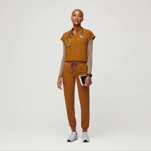 Figs Atlantic Fall Scrub Top